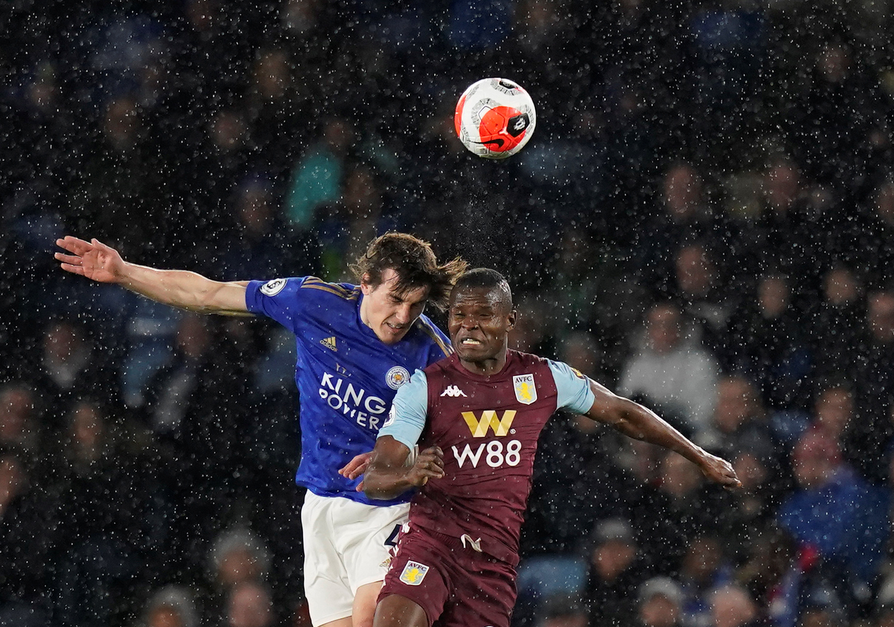 用火热的手 用火热的手